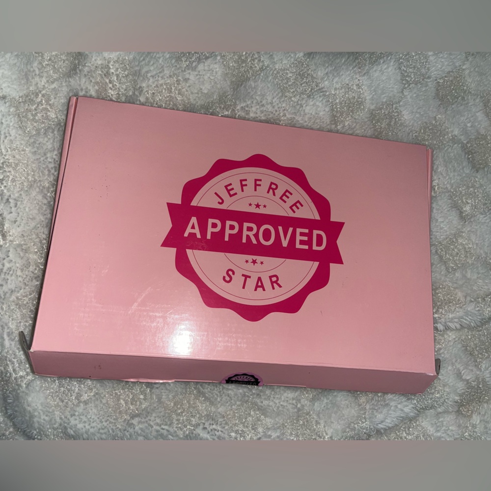 NIB! Customized Pink + Black ‘Jeffree Star Approved’ Hand Mirror - Picture 6 of 10